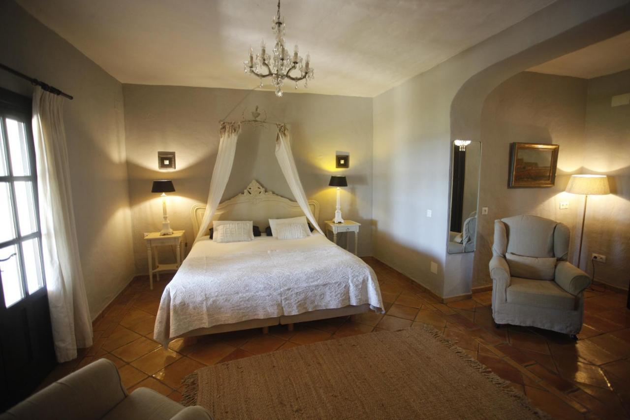 La Posada Del Torcal Вильянуэва-де-ла-Консепсьон Экстерьер фото